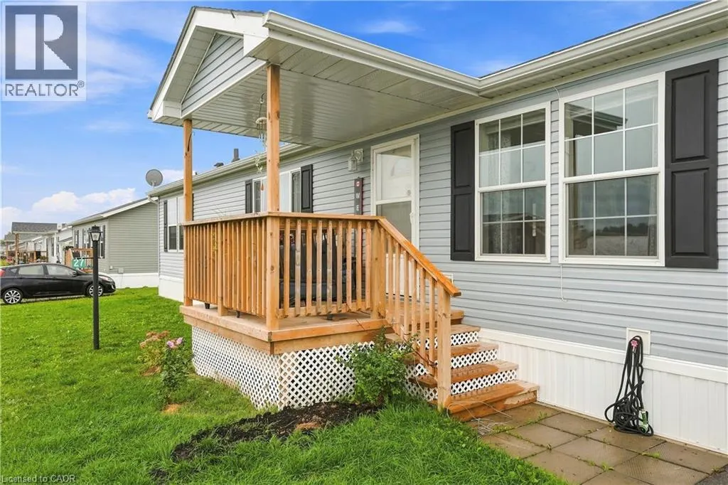 27 HICKORY Hollow