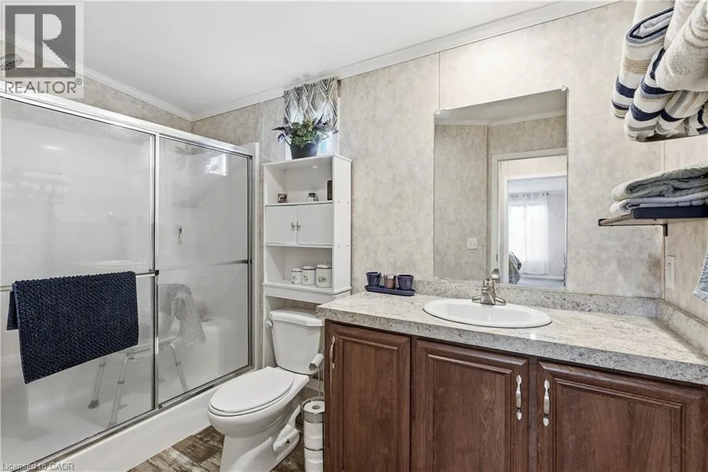 27 HICKORY Hollow