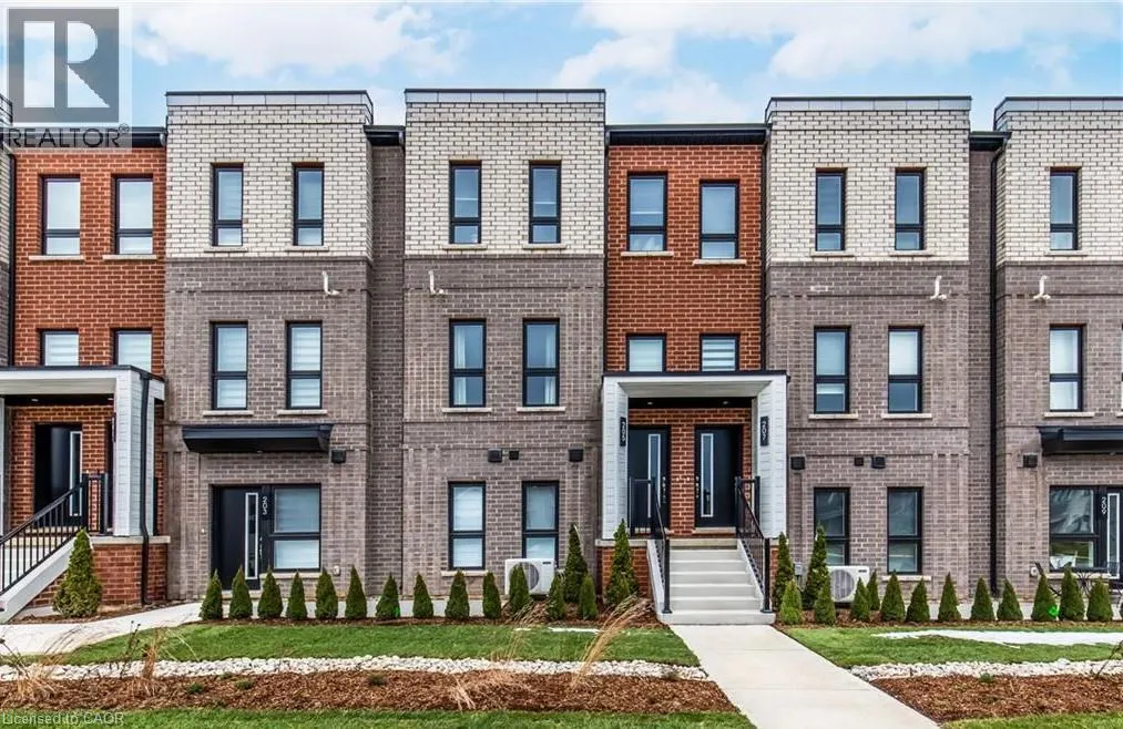 90 SKINNER Road Unit# 2 #2