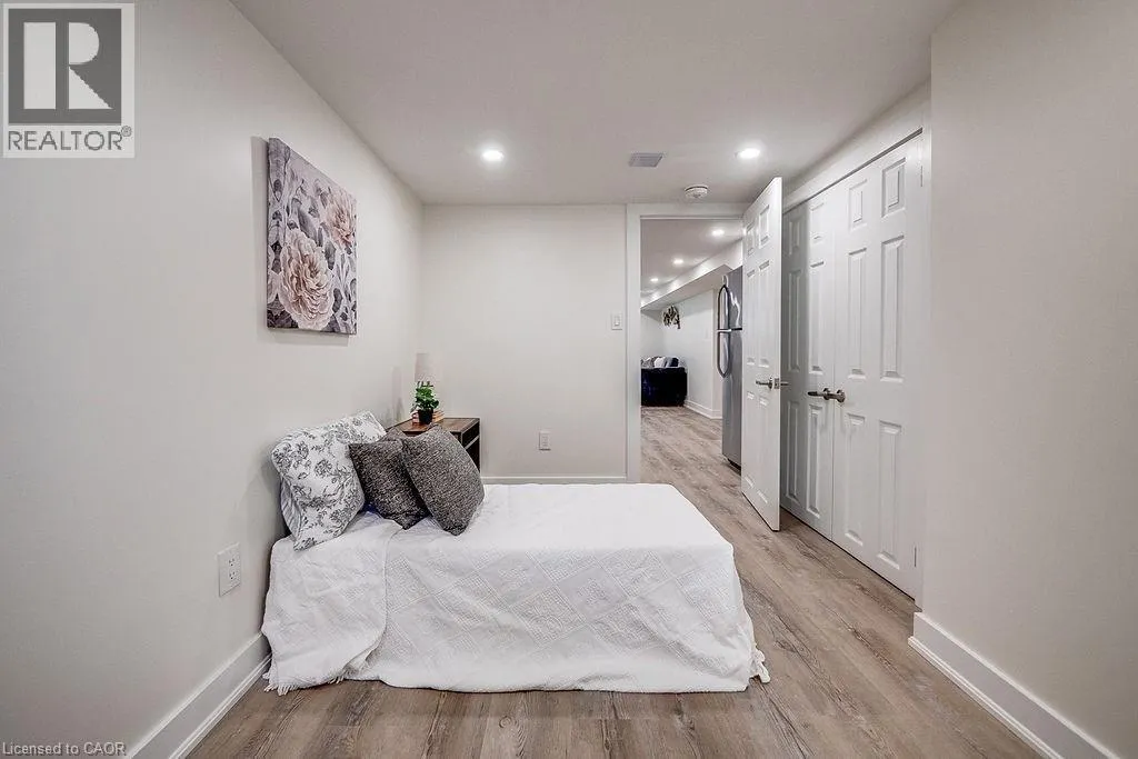 403 ELIZABETH Street Unit# LL #LL