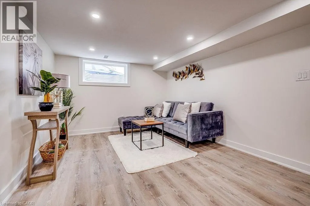 403 ELIZABETH Street Unit# LL #LL