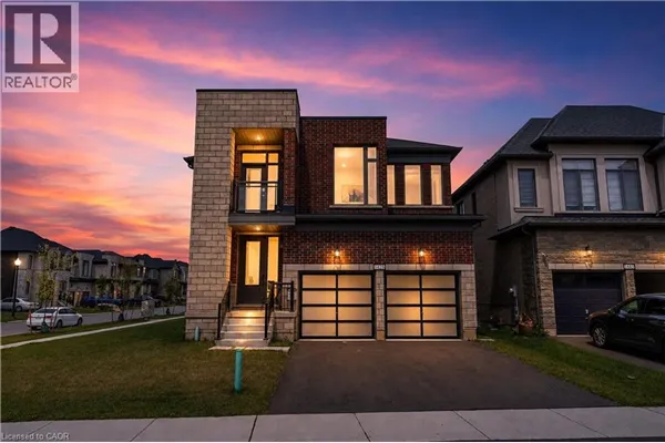 1439 UPPER THAMES Drive