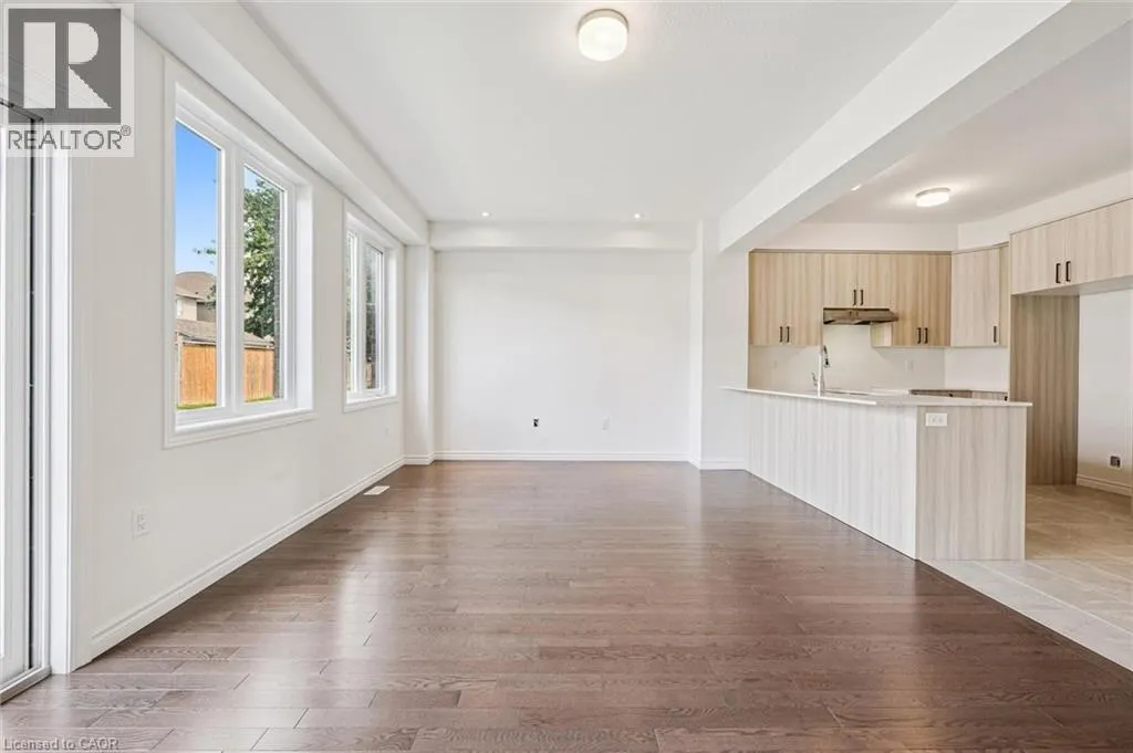 362 ROBERT WOOLNER Street