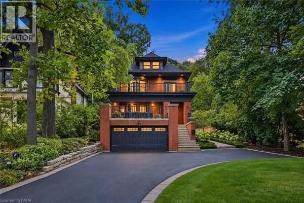 2 FREEMAN Place