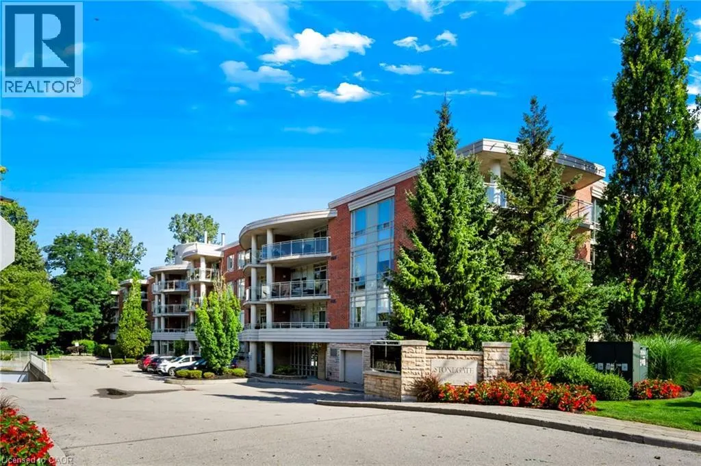 125 WILSON Street W Unit# 301 #301