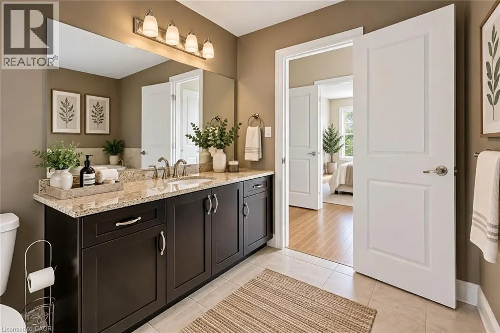 125 WILSON Street W Unit# 301 #301