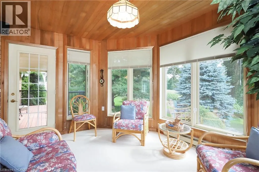 137 FOXBORO Drive