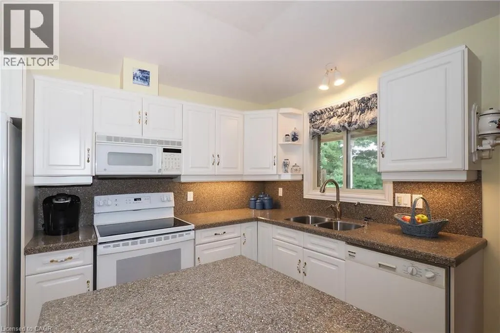 137 FOXBORO Drive