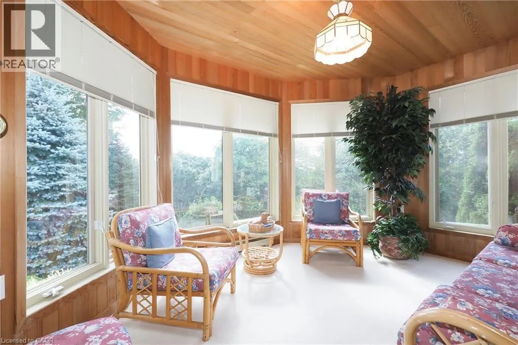137 FOXBORO Drive