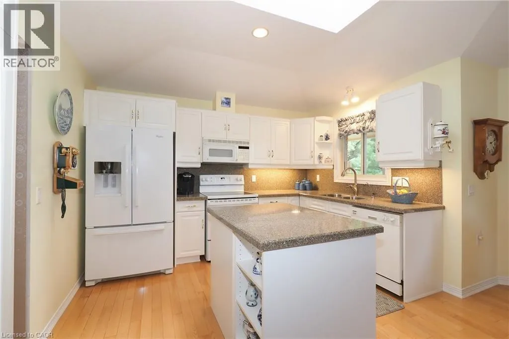 137 FOXBORO Drive