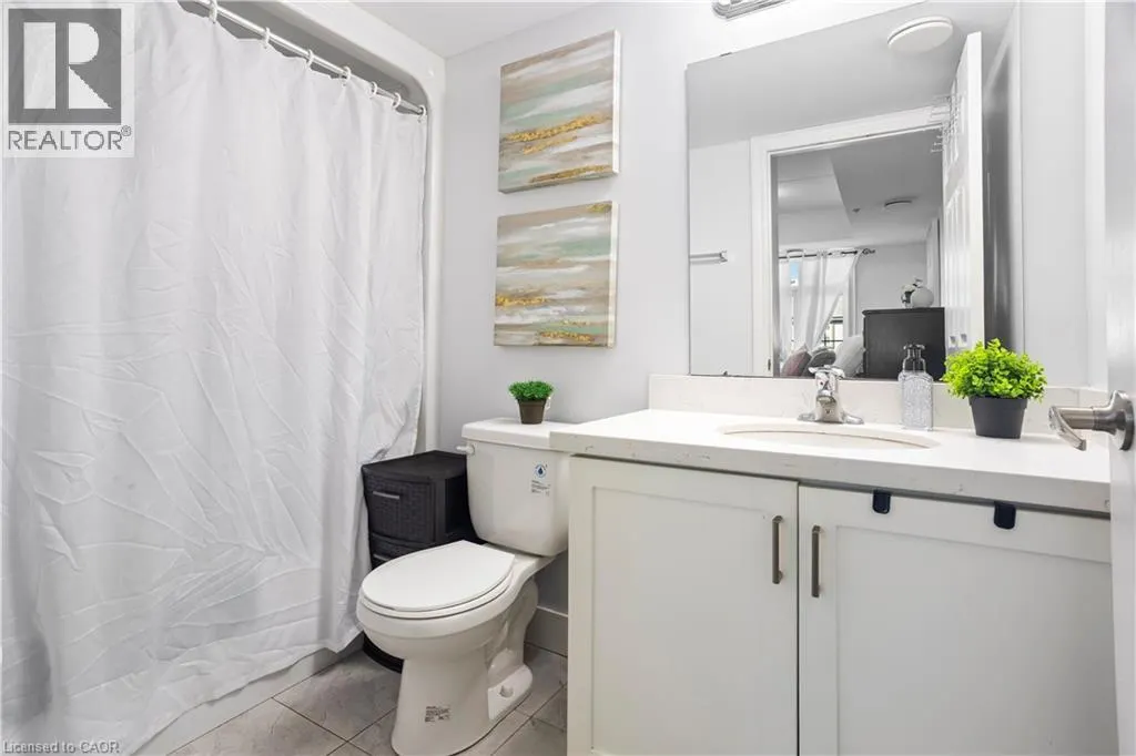 64 FREDERICK Drive Unit# 204 #204