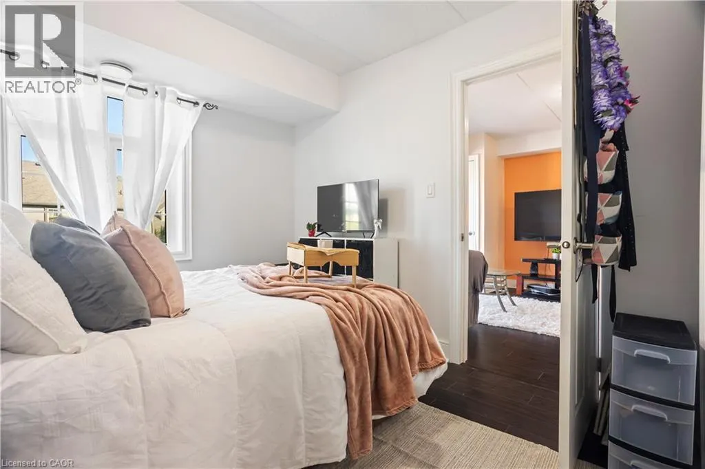 64 FREDERICK Drive Unit# 204 #204