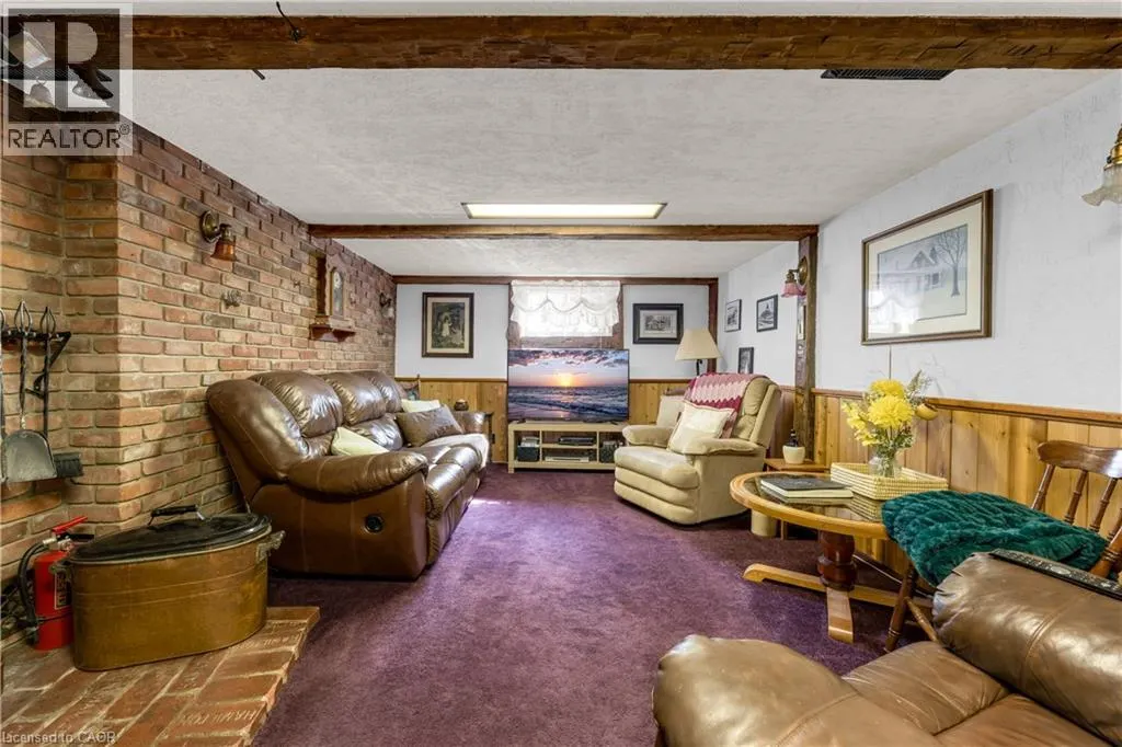 609 GREEN MOUNTAIN Road E