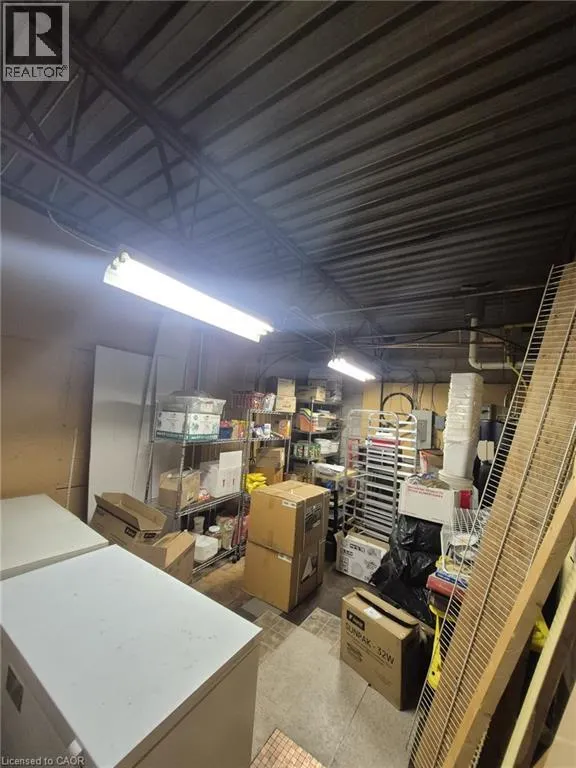450 WOODLAWN W
