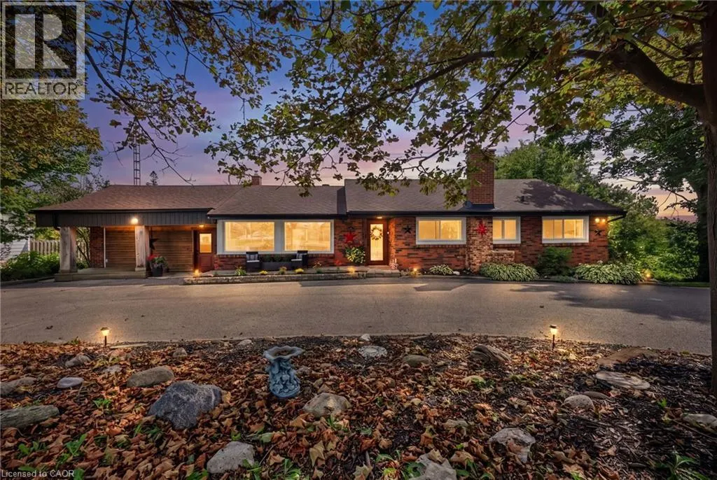 2447 RIDGE Road W