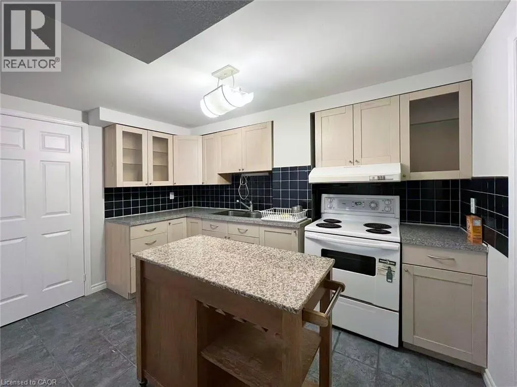 25 THORNTON Trail