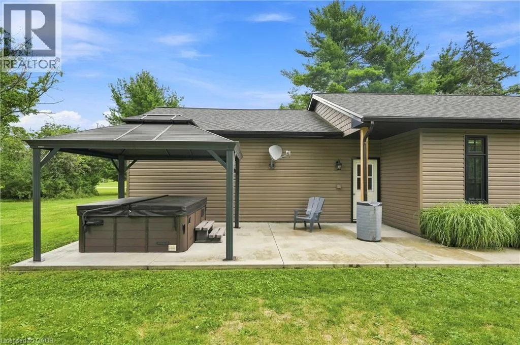 617 CHAPIN Parkway
