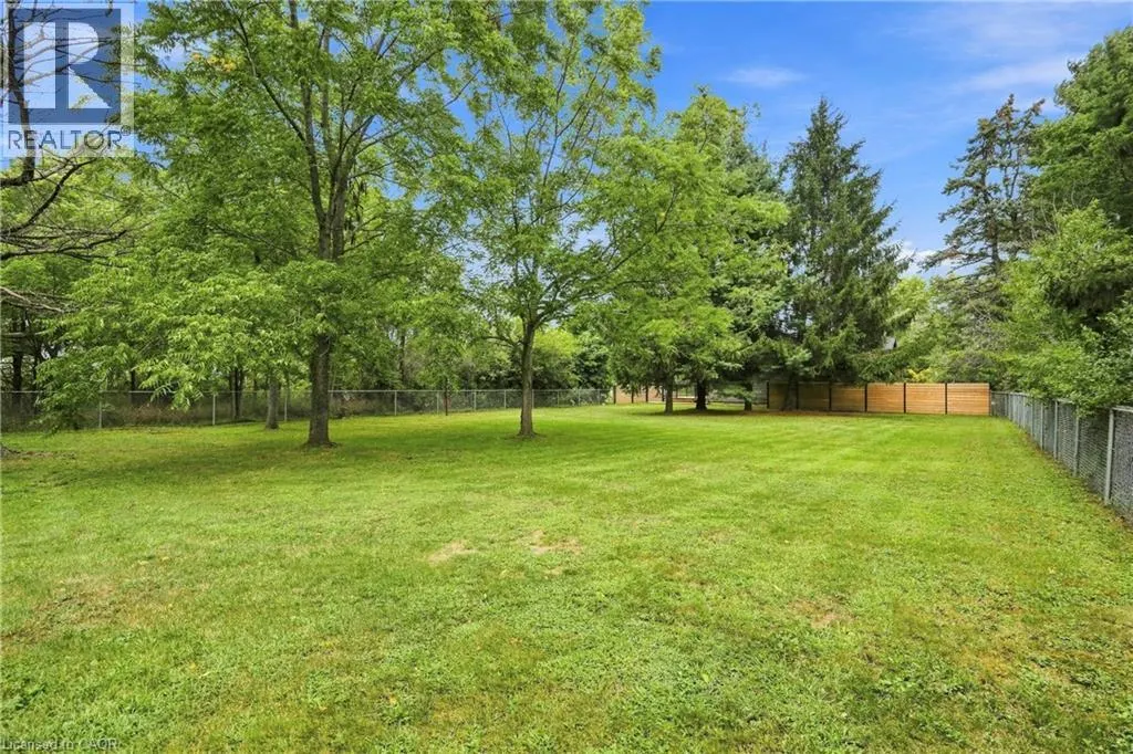617 CHAPIN Parkway