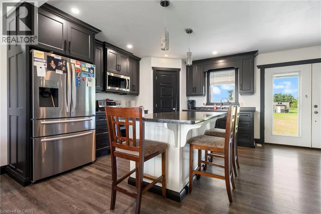 2445 EAST QUARTER LINE Road
