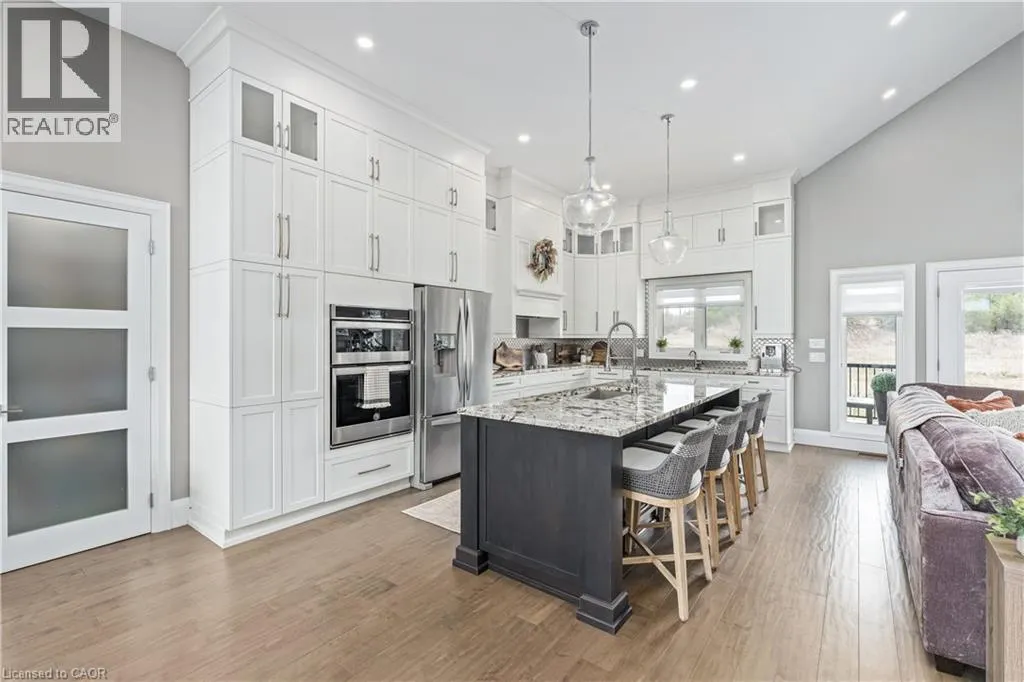 9677 TENTH Sideroad