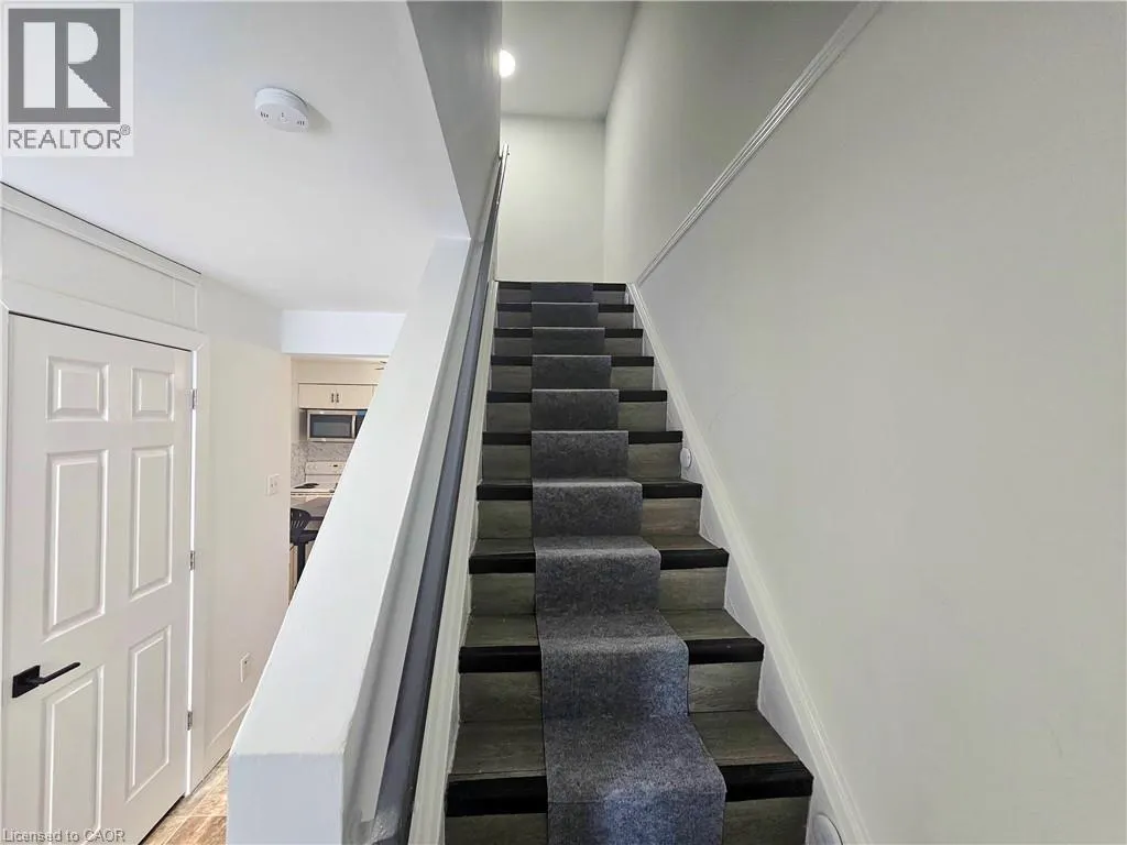 92 COPPERFIELD Crescent