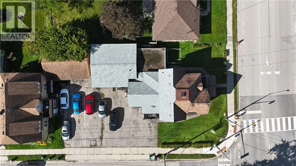 569 FREDERICK Street