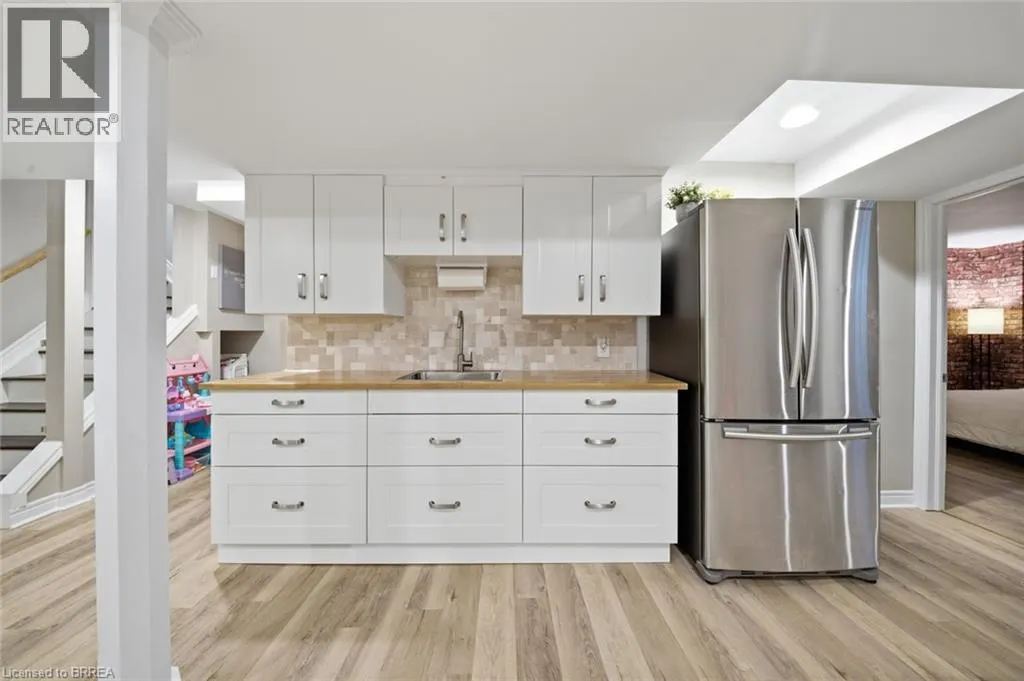 40 PREMIER Road