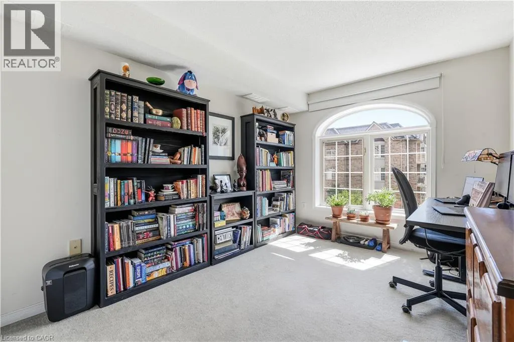 216A PLAINS Road W Unit# 302 #302