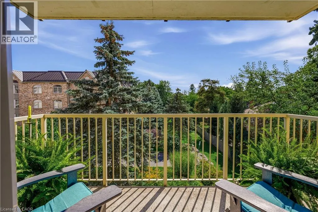 216A PLAINS Road W Unit# 302 #302