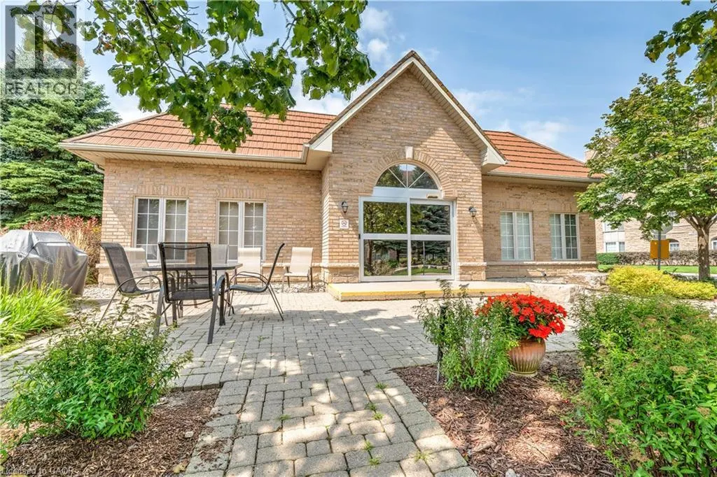 216A PLAINS Road W Unit# 302 #302