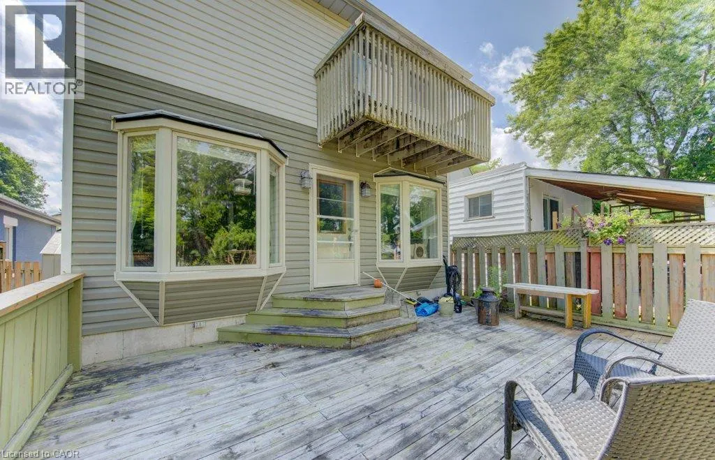 271 LONDON Road W