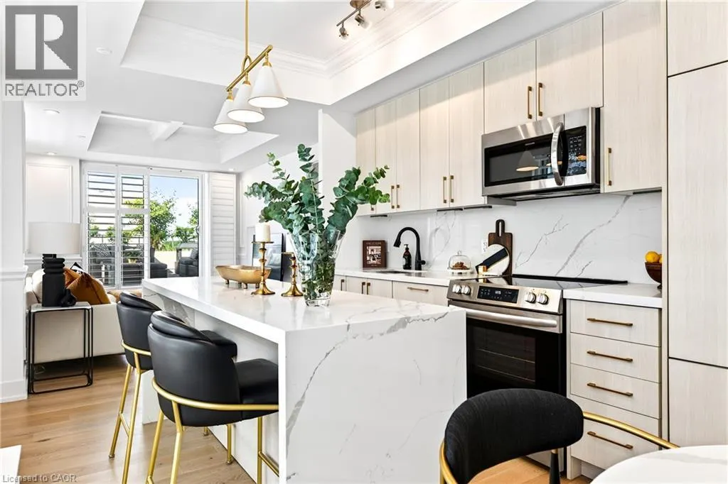 2450 OLD BRONTE Road Unit# 702 #702