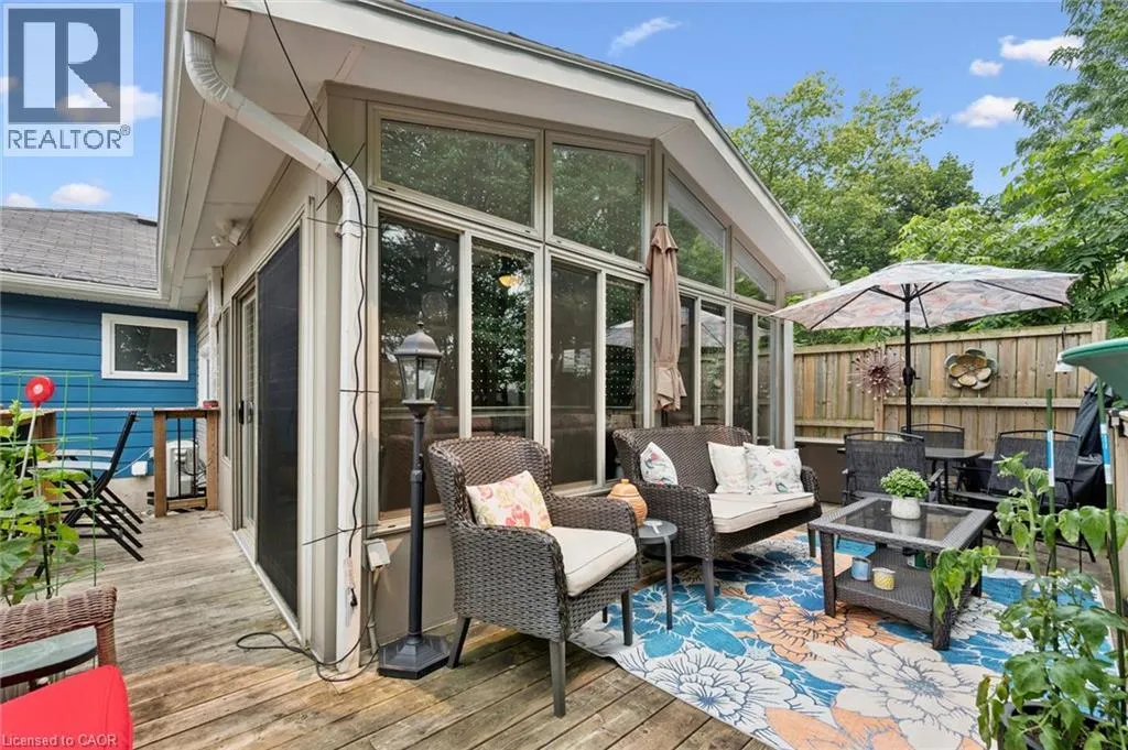 22 SLEEMAN Avenue