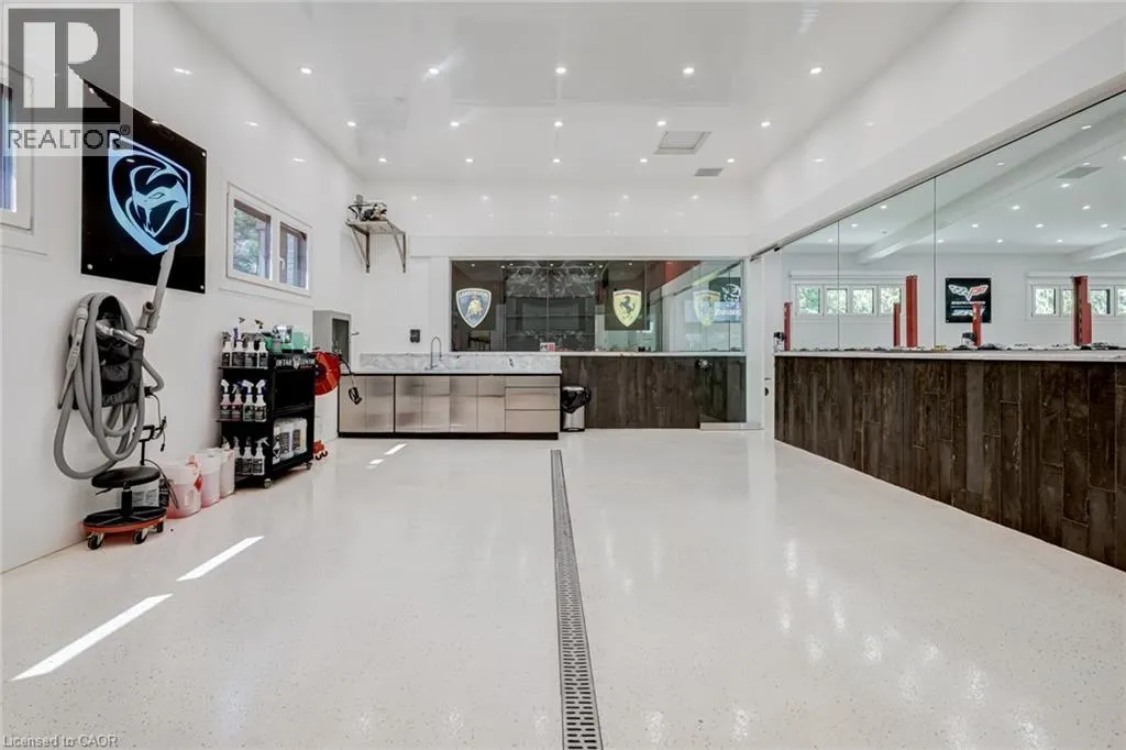 1272 FIDDLERS GREEN Road