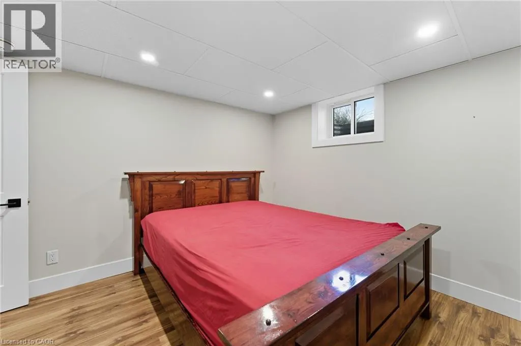 115 LAKESHORE Road