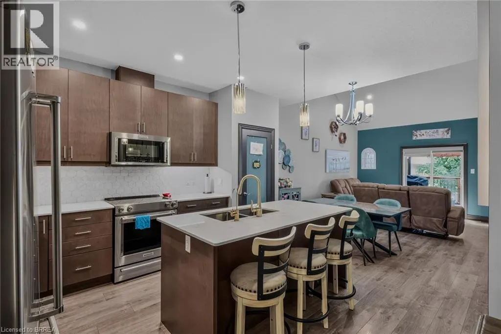 37 SERVICEBERRY Lane