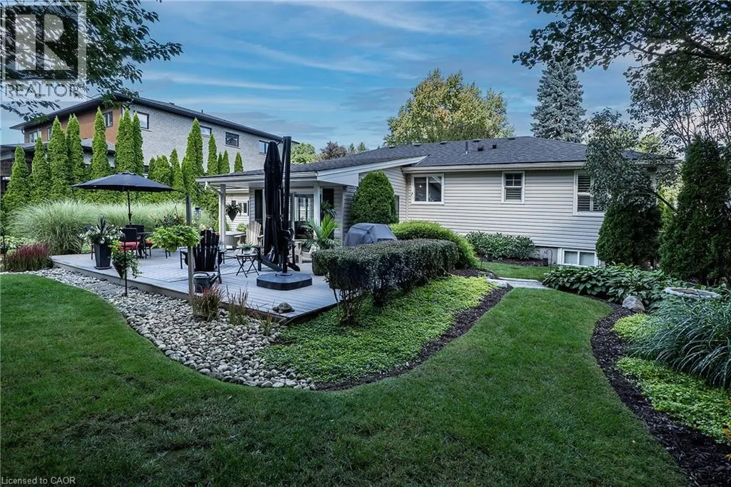 66 GARDEN Avenue
