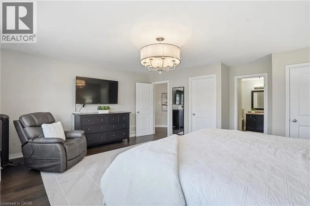 441 STONEHENGE Drive Unit# 40 #40