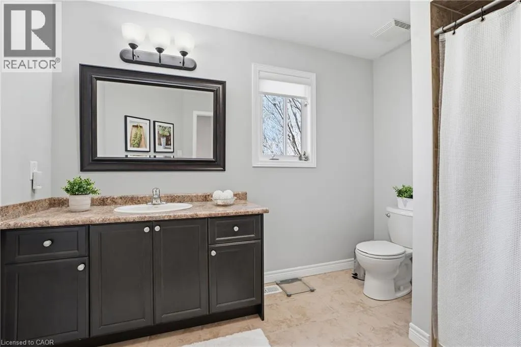 441 STONEHENGE Drive Unit# 40 #40