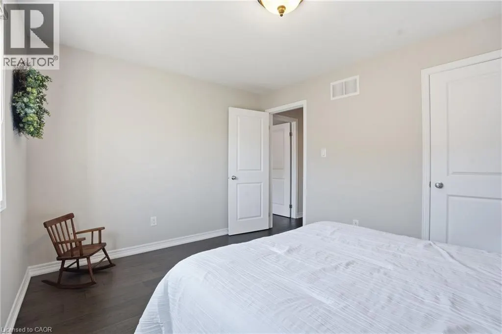 441 STONEHENGE Drive Unit# 40 #40