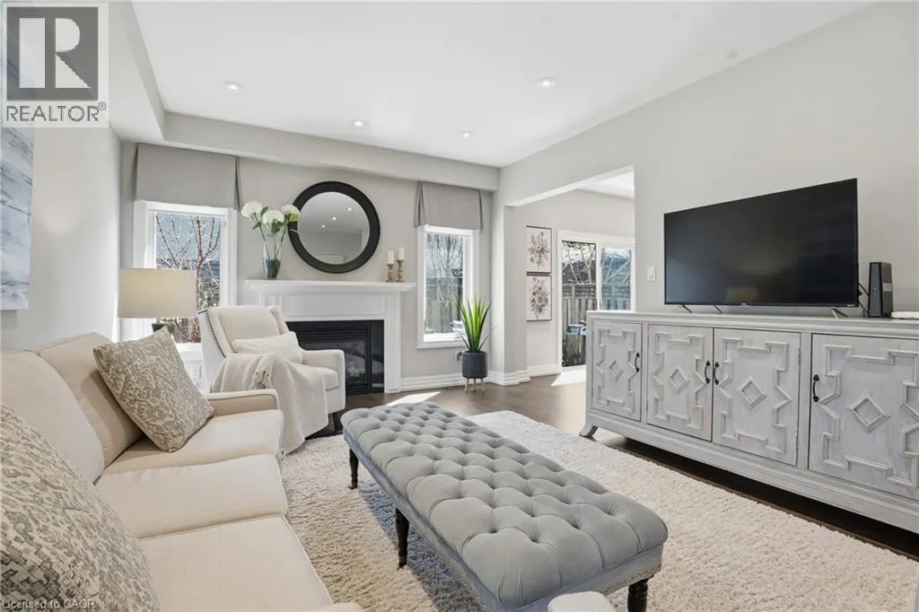 441 STONEHENGE Drive Unit# 40 #40
