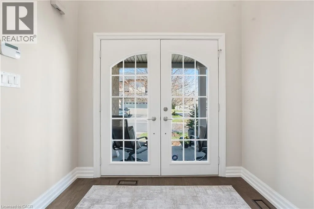 441 STONEHENGE Drive Unit# 40 #40