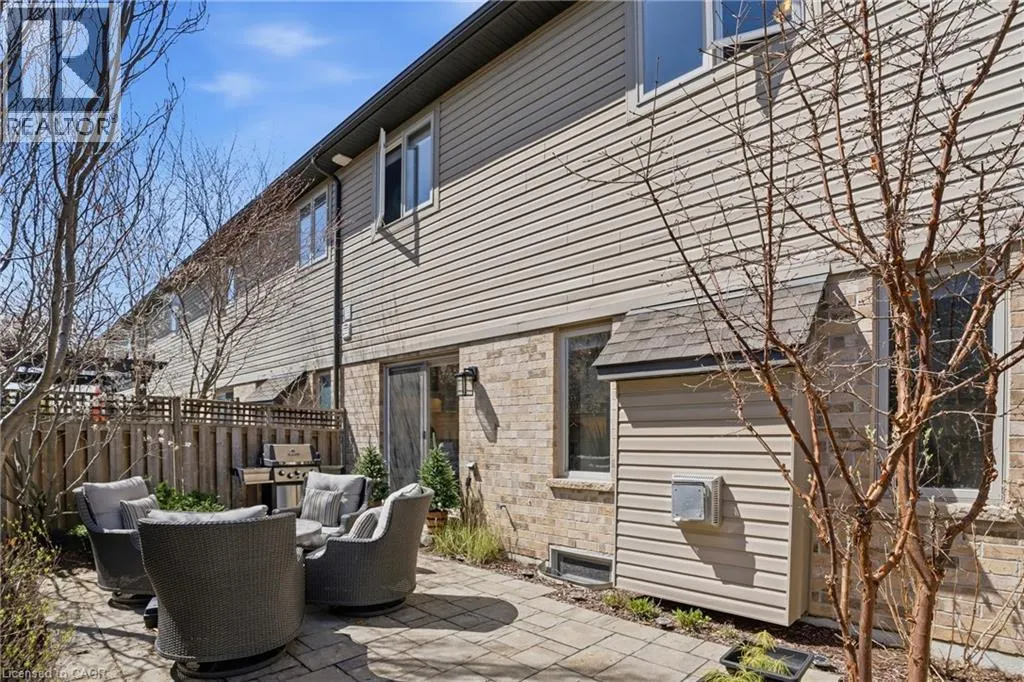 441 STONEHENGE Drive Unit# 40 #40