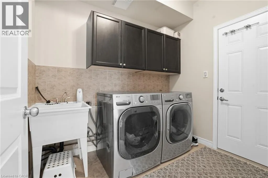 441 STONEHENGE Drive Unit# 40 #40