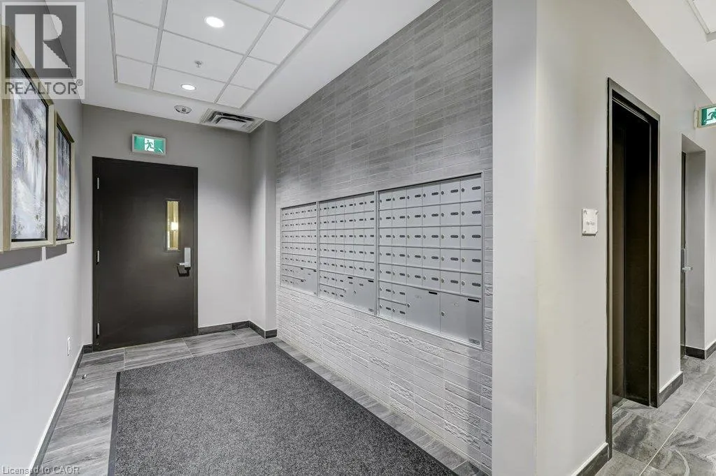 30 HAMILTON Street S Unit# 711 #711