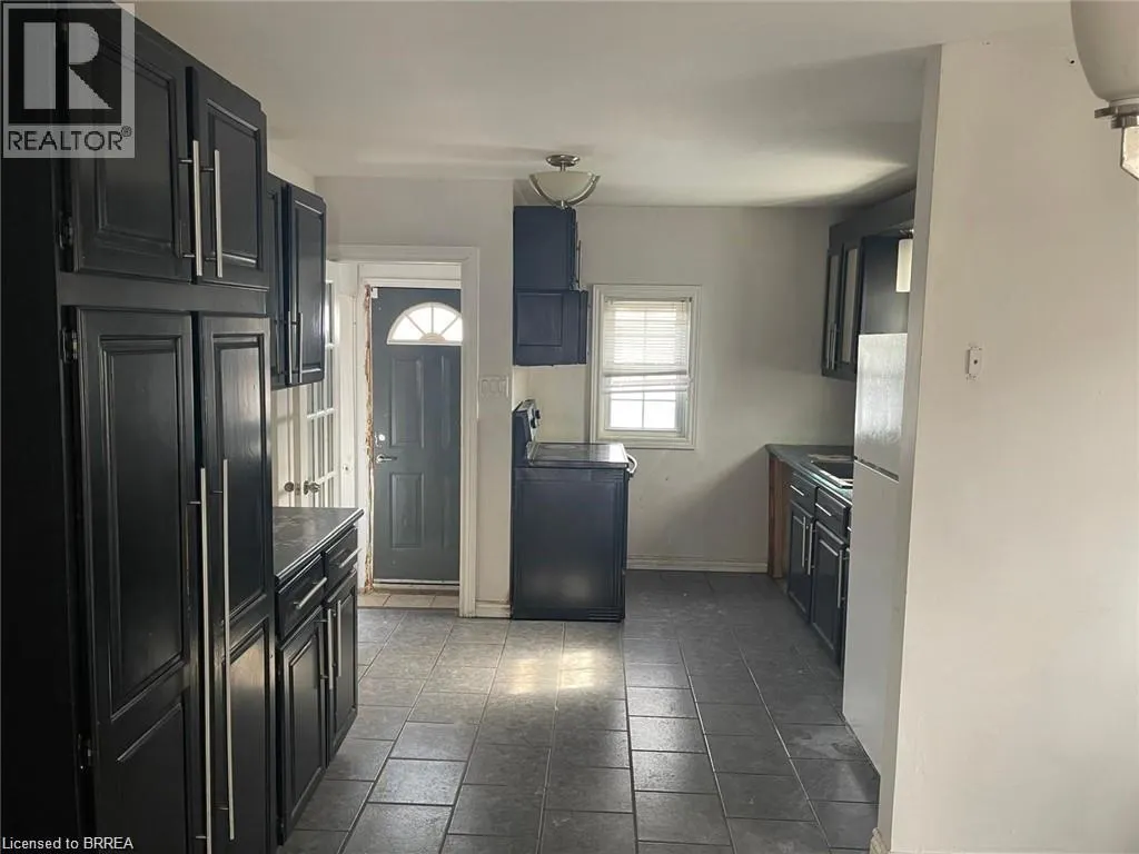 258 WELLINGTON Road