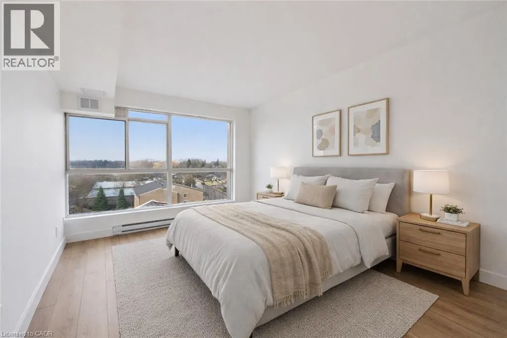 358 WATERLOO Avenue Unit# 902 #902