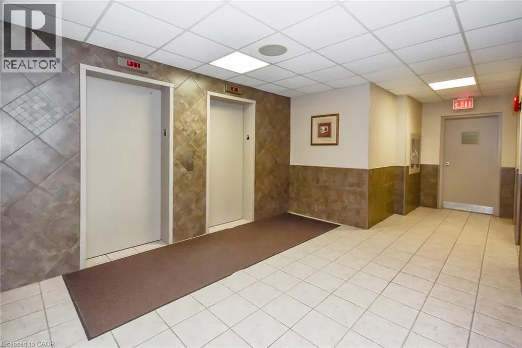 358 WATERLOO Avenue Unit# 902 #902