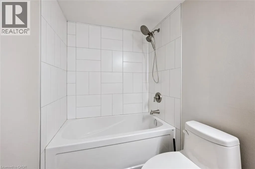 358 WATERLOO Avenue Unit# 902 #902