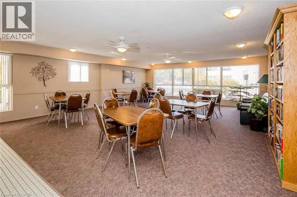 358 WATERLOO Avenue Unit# 902 #902